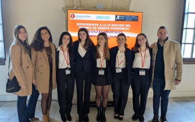 San Felipe Neri, ganador de la fase provincial del Torneo de Debate Económico para estudiantes de Bachillerato y Formación Profesional