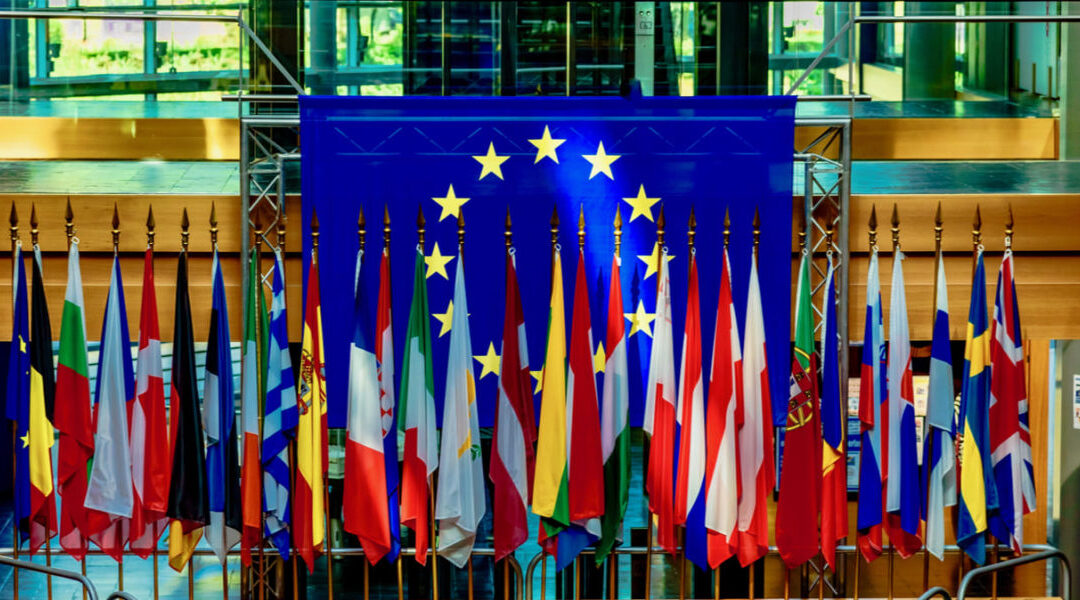 La UE mejora la expectativa de crecimiento de España para 2022, pero advierte del mantenimiento de la inflación.